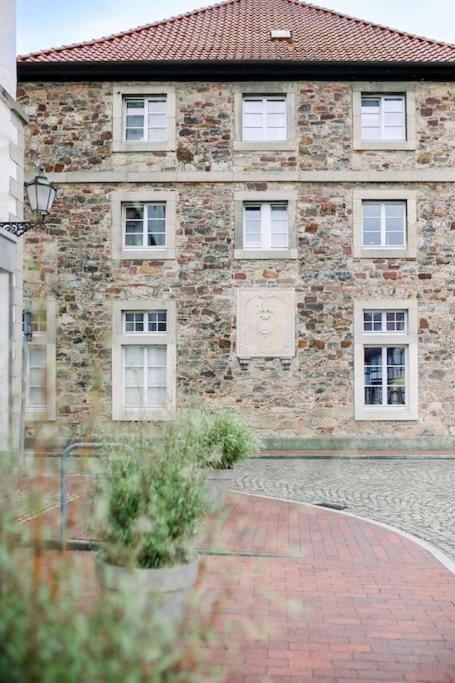 Moderner Komfort Trifft Historie Hamelin Exteriör bild